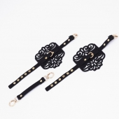 Черный фигурные оковы с золотистой фурнитурой - Crazy Handmade - купить с доставкой в Электростали